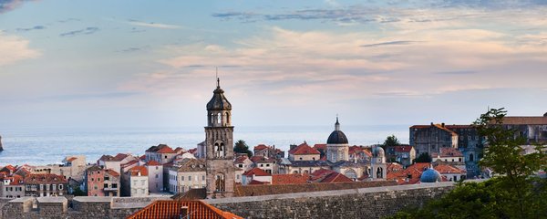 Quels sont les itinéraires de croisière pour découvrir les forteresses médiévales en Croatie?